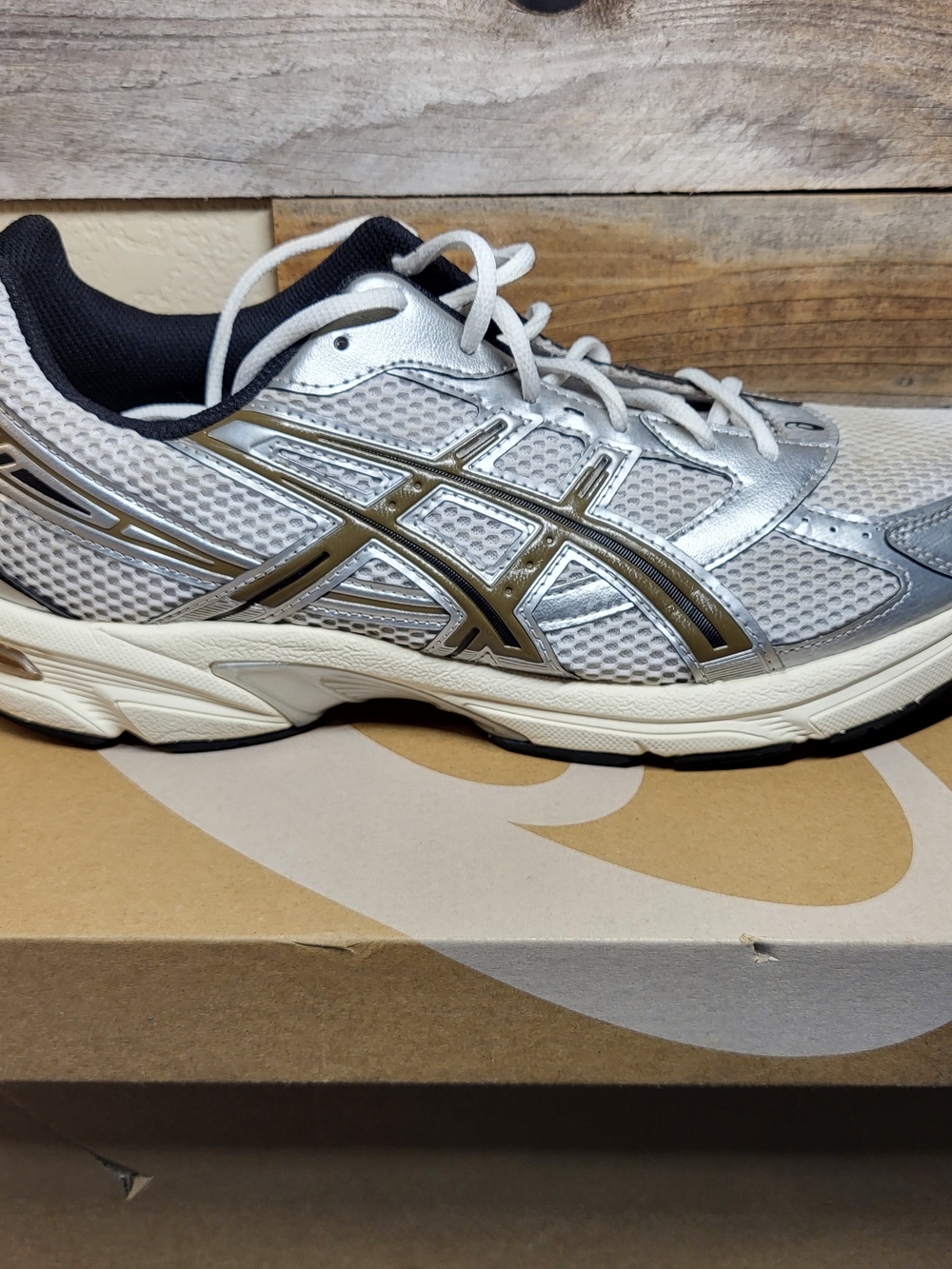ASICS Gel 1130 White/Clay Canyon Silver Green Black SUPER CLEAN Size Men’s 13